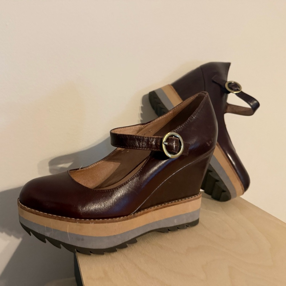 Ochirly Dk Brown Wedge Mary Jane’s Size 230 1.5 US 6 Womans